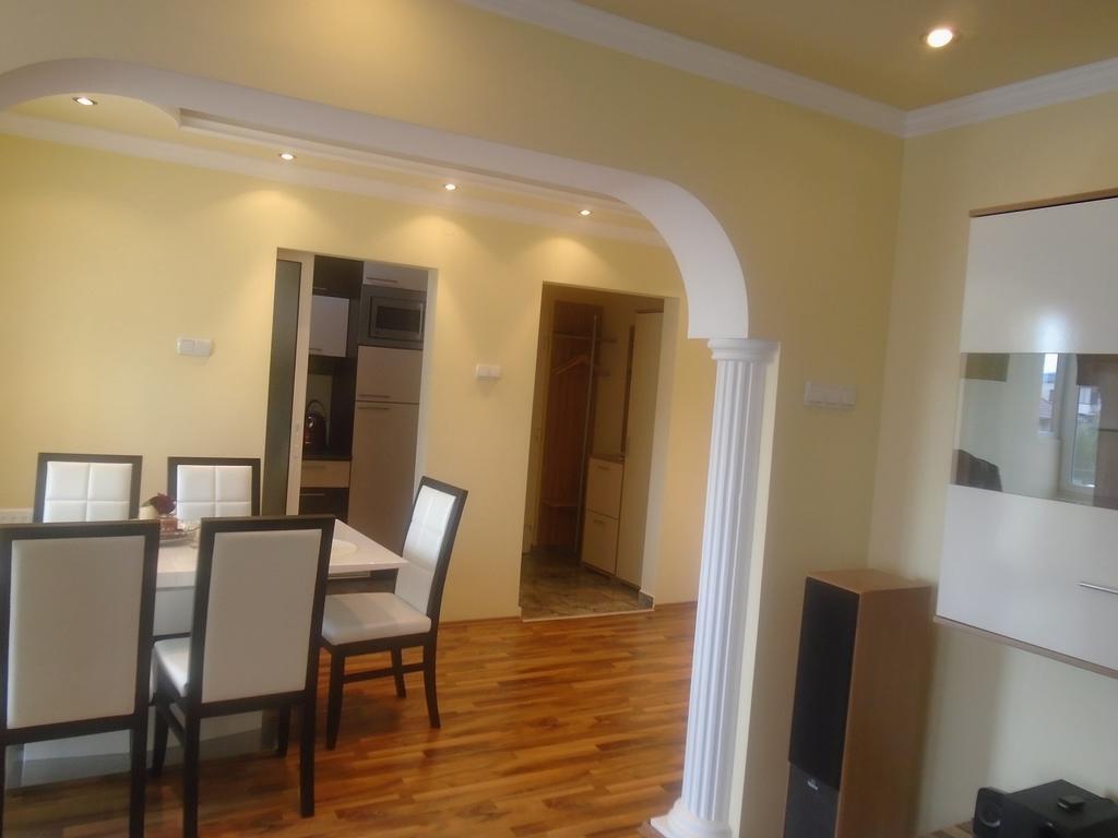 קלדאבו Apartment Peca מראה חיצוני תמונה